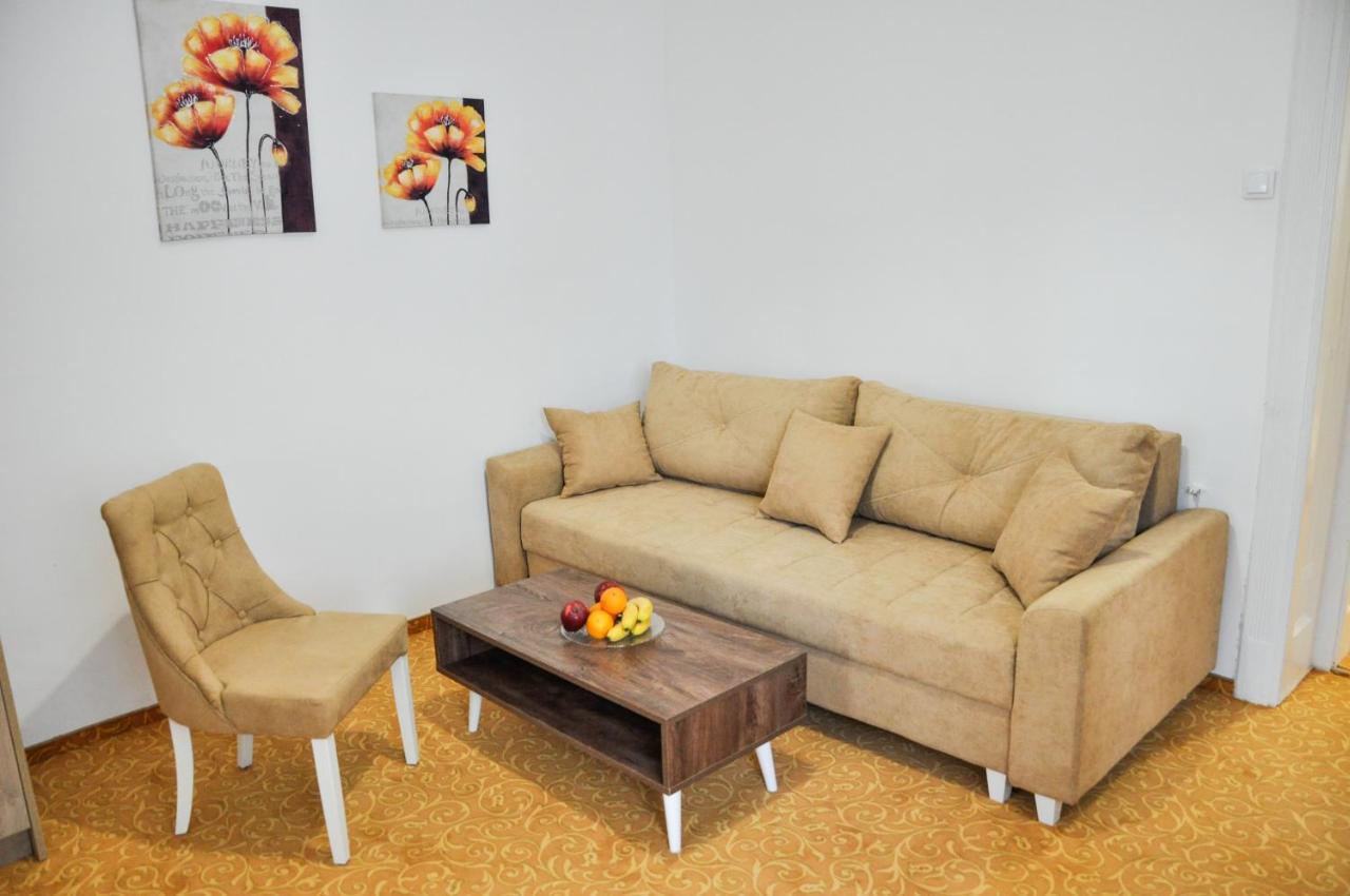 Apartamento Maroon Free Parking Sarajevo Exterior foto