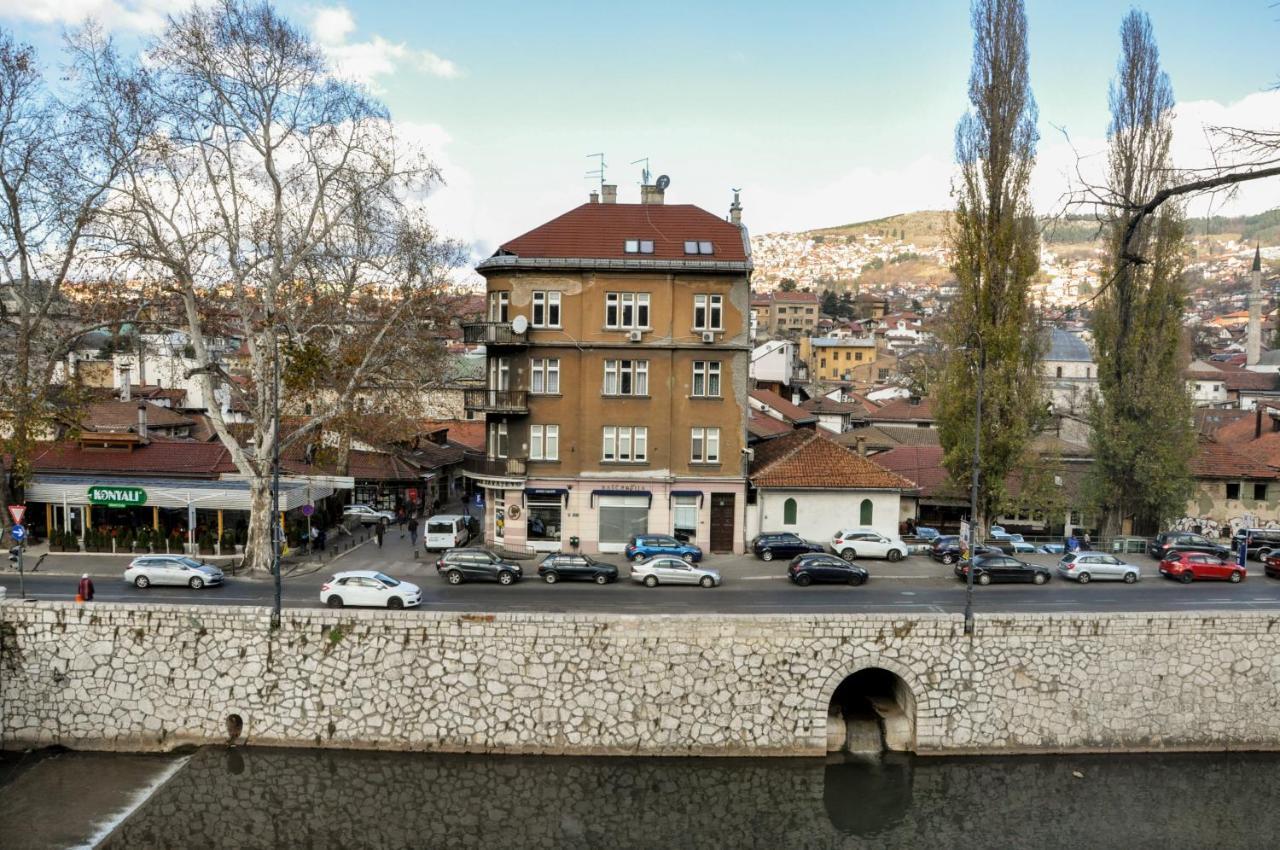 Apartamento Maroon Free Parking Sarajevo Exterior foto